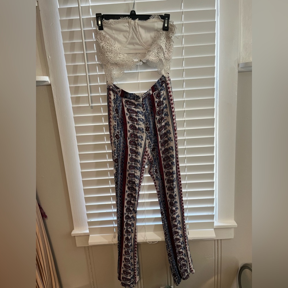Two-piece set
